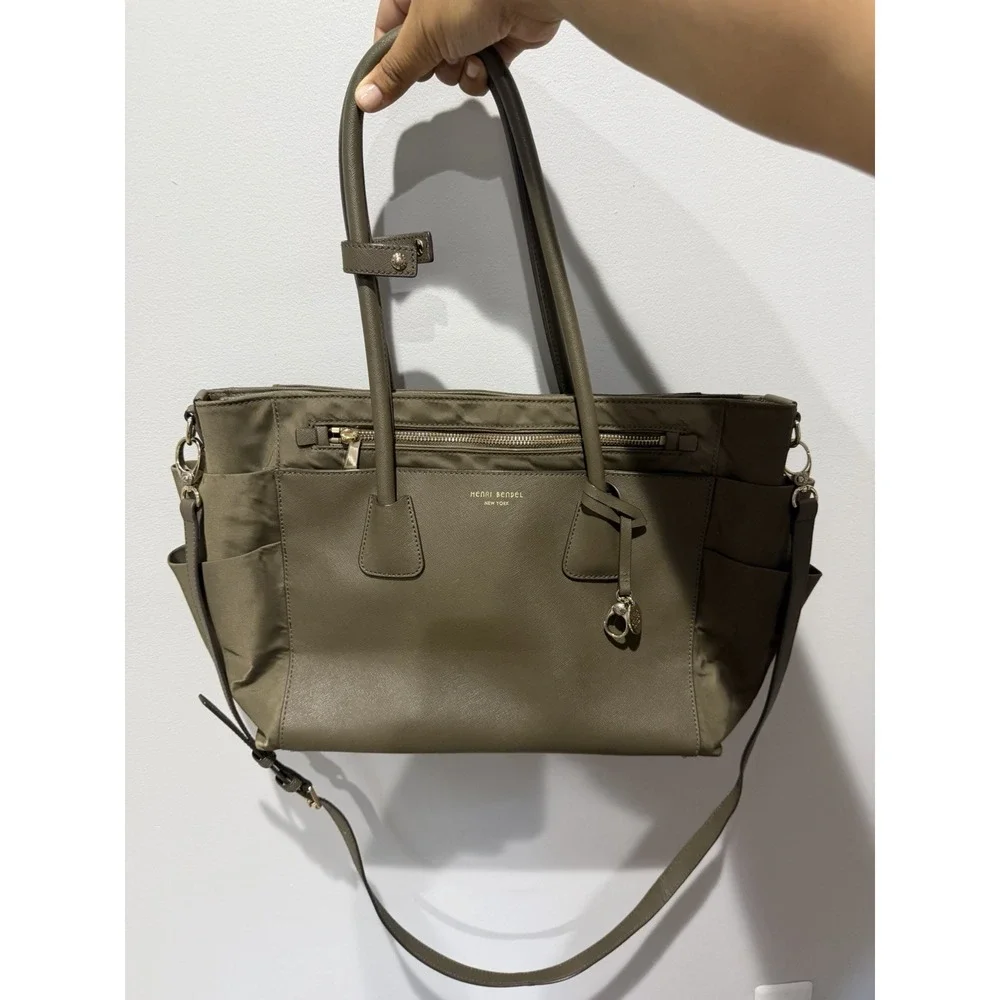 Henri Bendel Green Leather Nylon Diaper Bag‎ Satchel Tote Bag Crossbody i